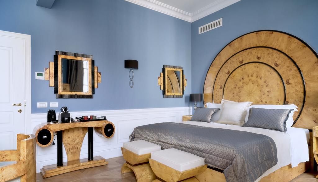 Deluxe Zimmer mit Kingsize-Bett